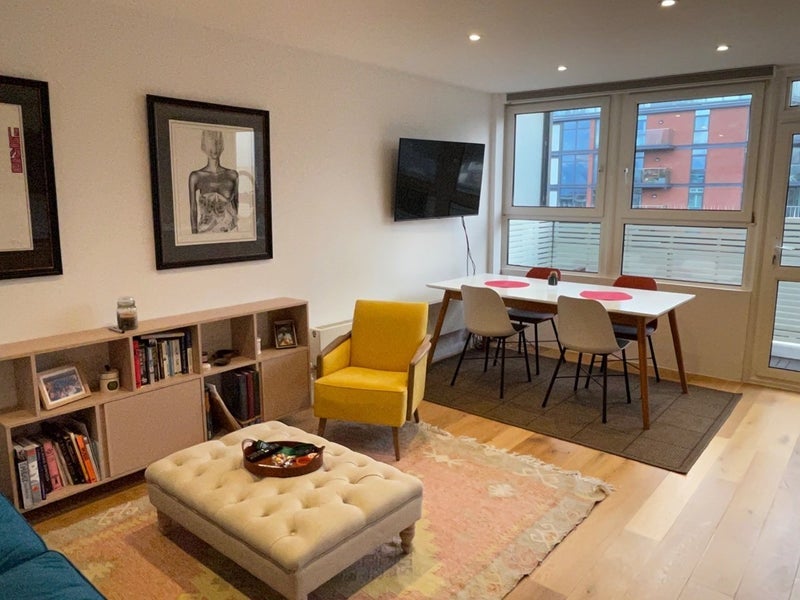 Room Maskelyne Close in Greater London