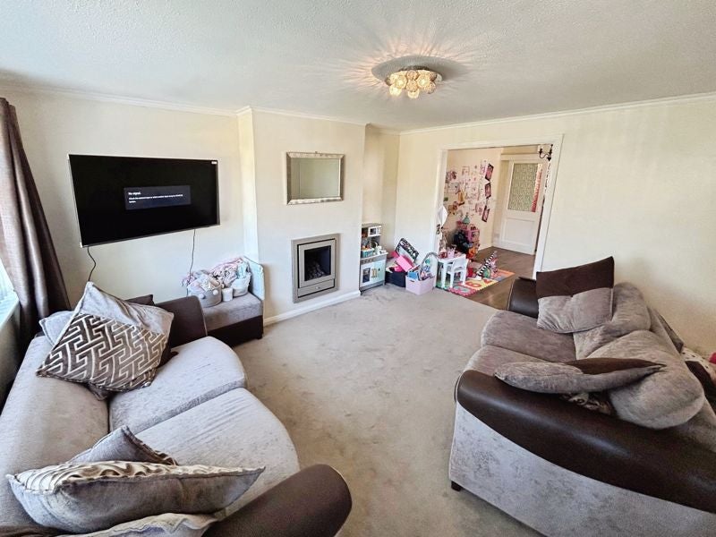 House Cheswick Drive in Newcastle upon Tyne