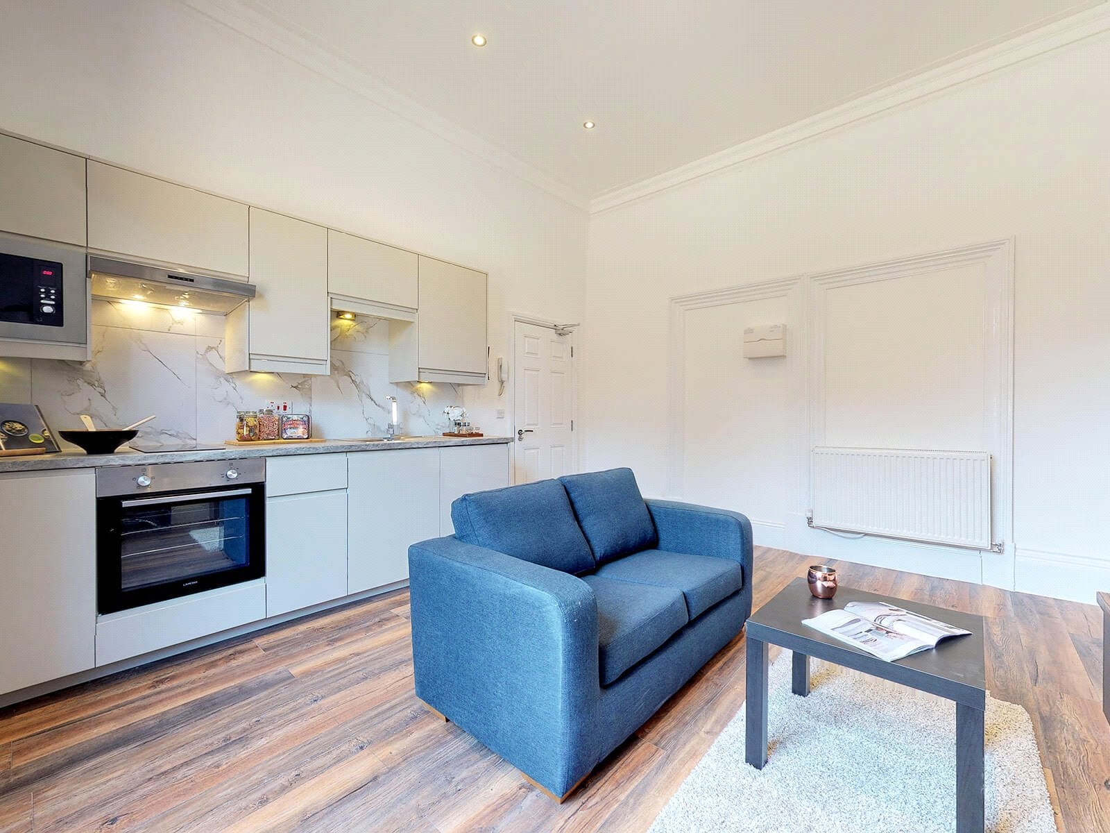 Flat Clarendon Road in Leeds