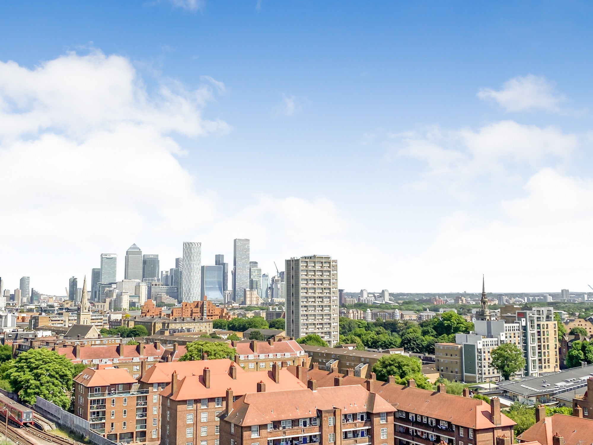Flat Bigland Street in Greater London