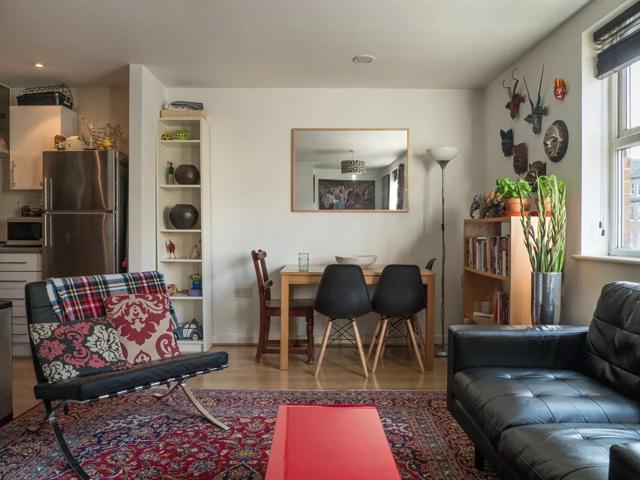 Flat Clapton Square in Greater London
