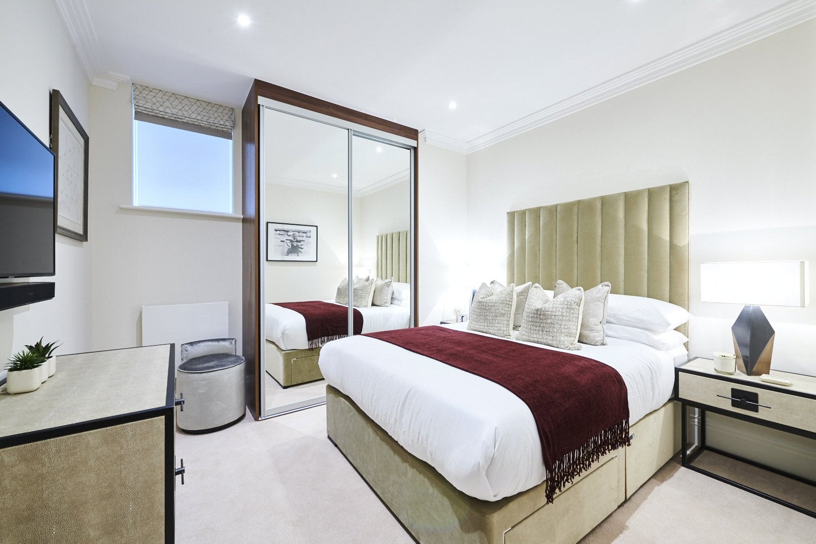 Flat Rainville Road in Greater London