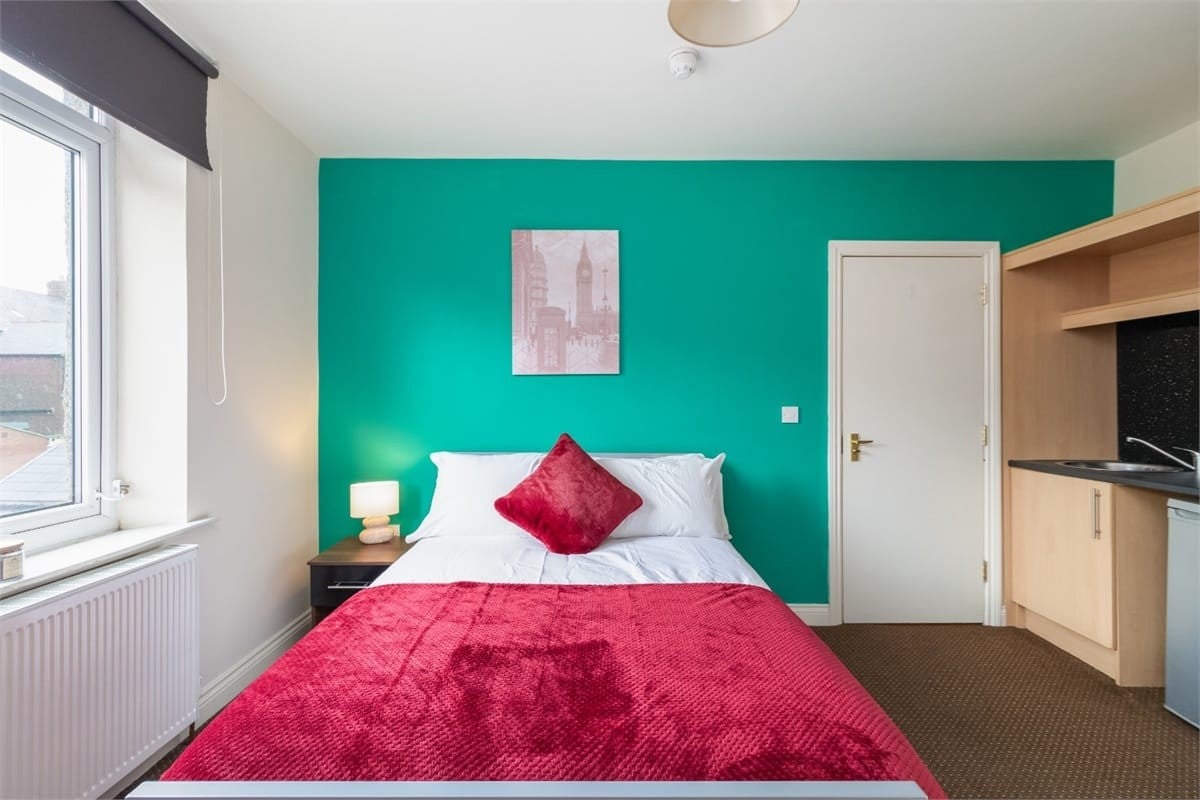 Room Whickham Street in Sunderland
