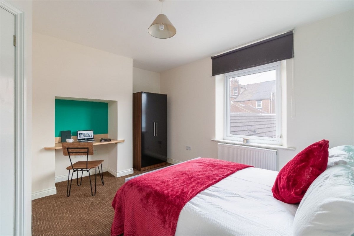 Room Whickham Street in Sunderland