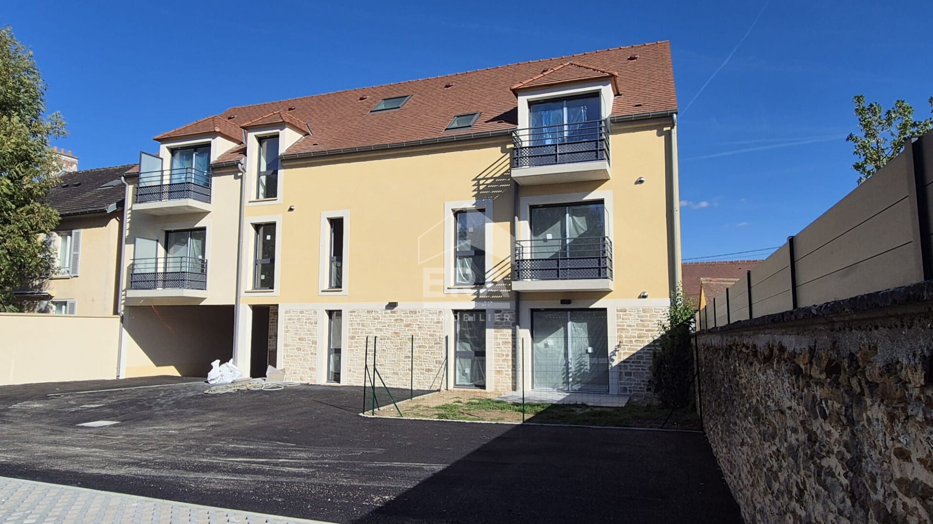 Flat Rue de Jamard in Ozouer-le-Voulgis