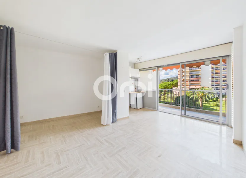 Appartement Allée de la Marine Royale à Mandelieu-la-Napoule