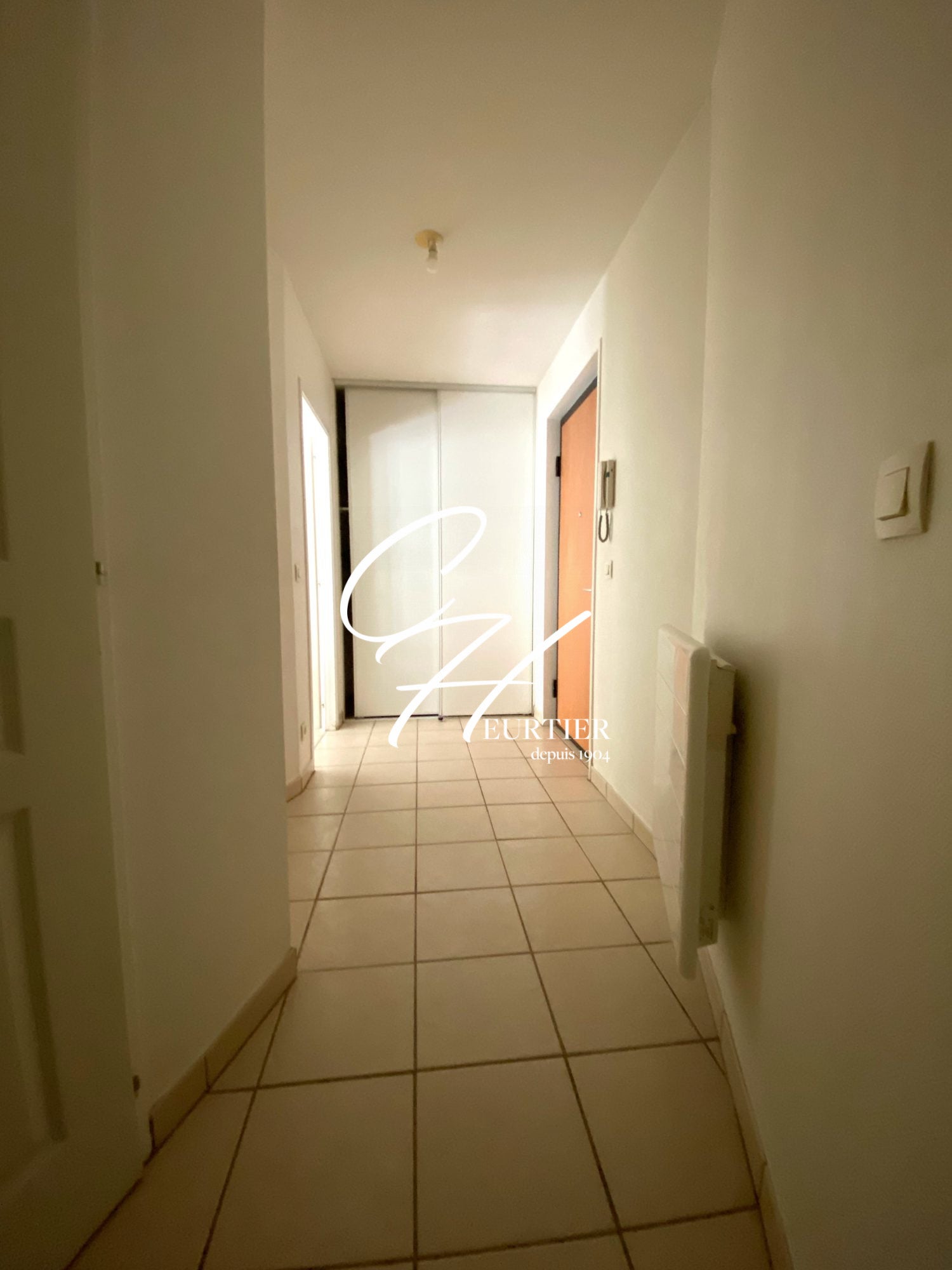 Appartement Rue Henri Tarzé à Grenoble