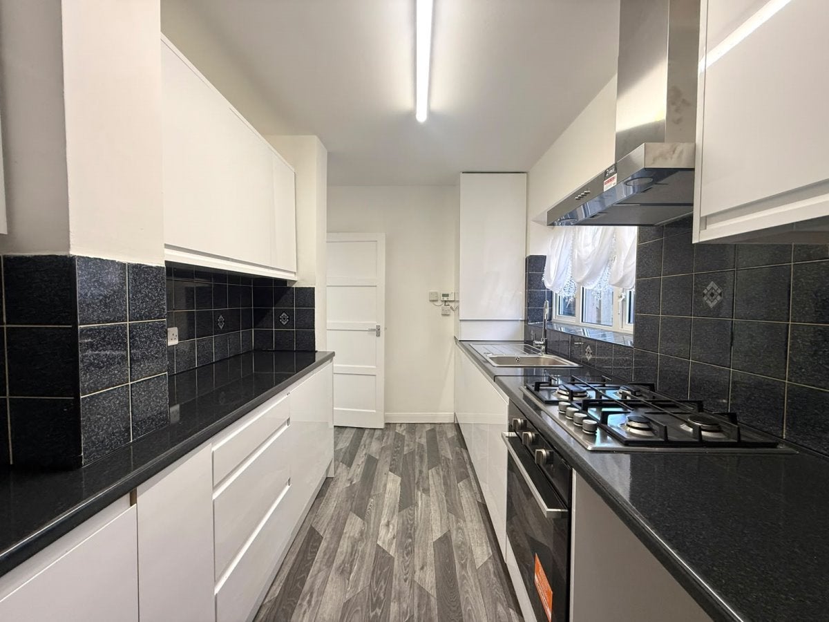 House Sitwell Grove in London