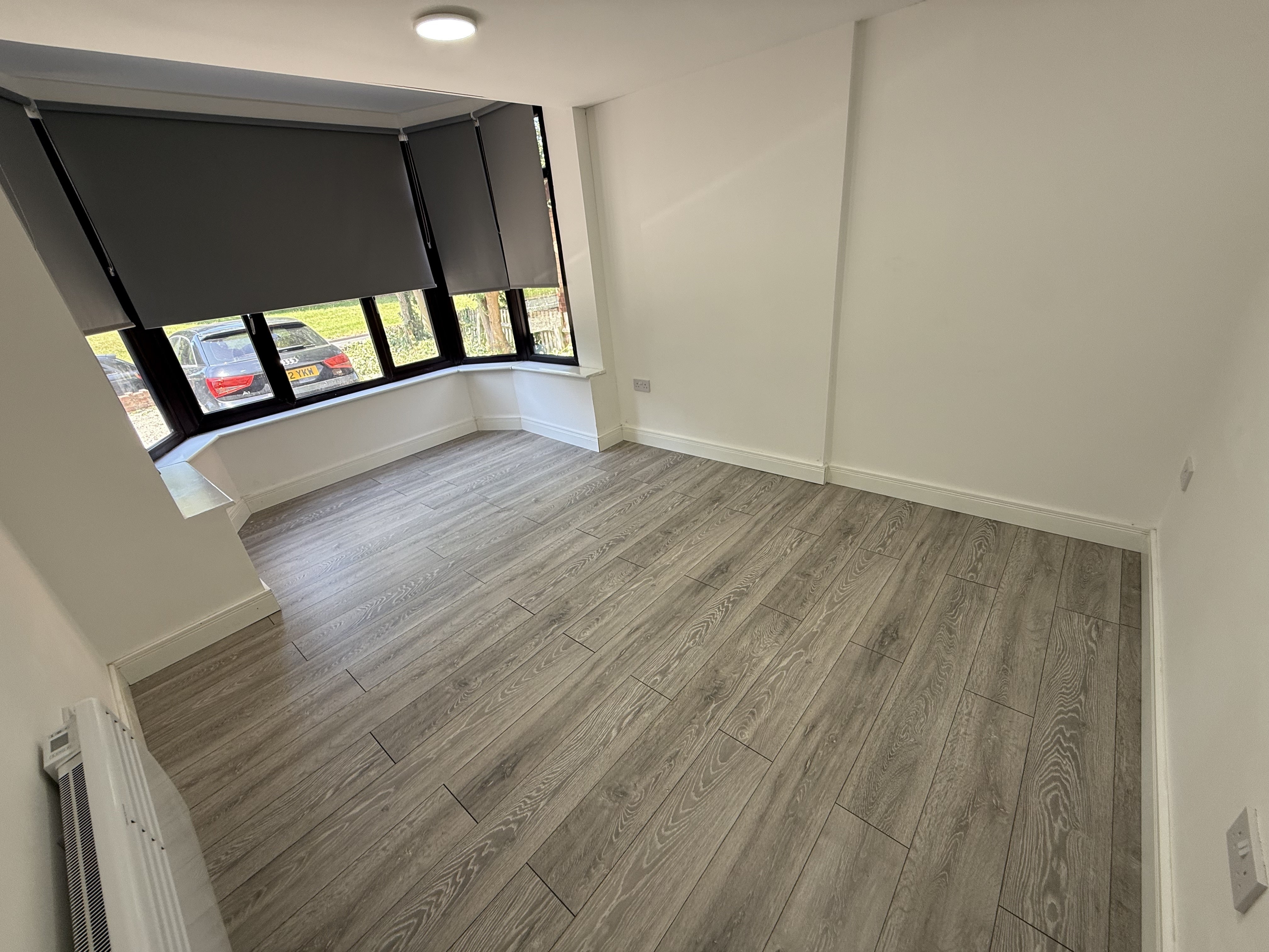 Flat Cannock Road in Wolverhampton