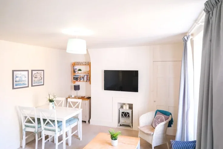 Flat Addington Street in Thanet