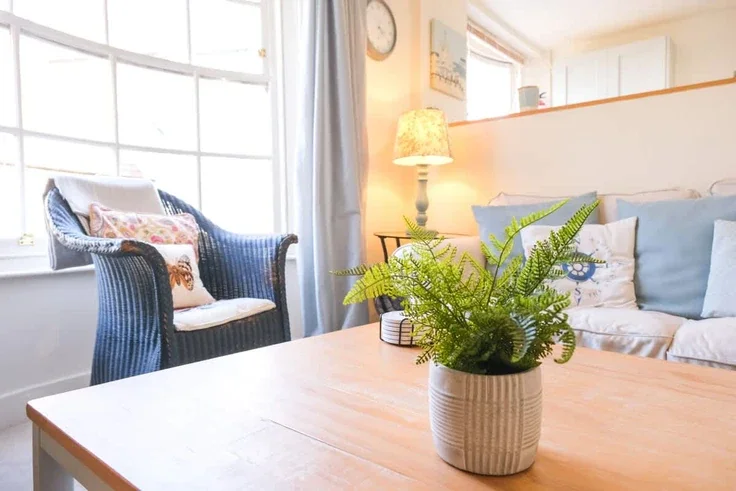 Flat Addington Street in Thanet