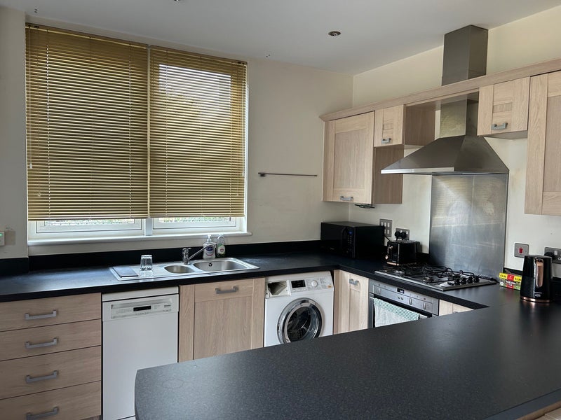 Room Quainton Road in Leicester