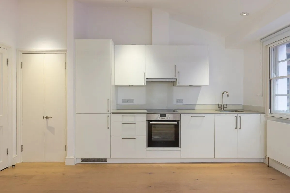 Flat Ganton Street in City of Westminster