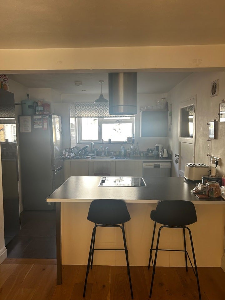 Room St Margaret's Road in Greater London
