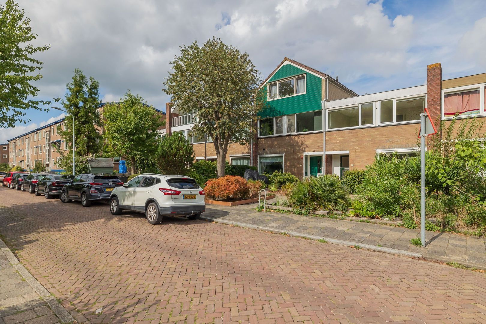 Tussenwoning te koop: Plantsoenlaan 21, Zwanenburg