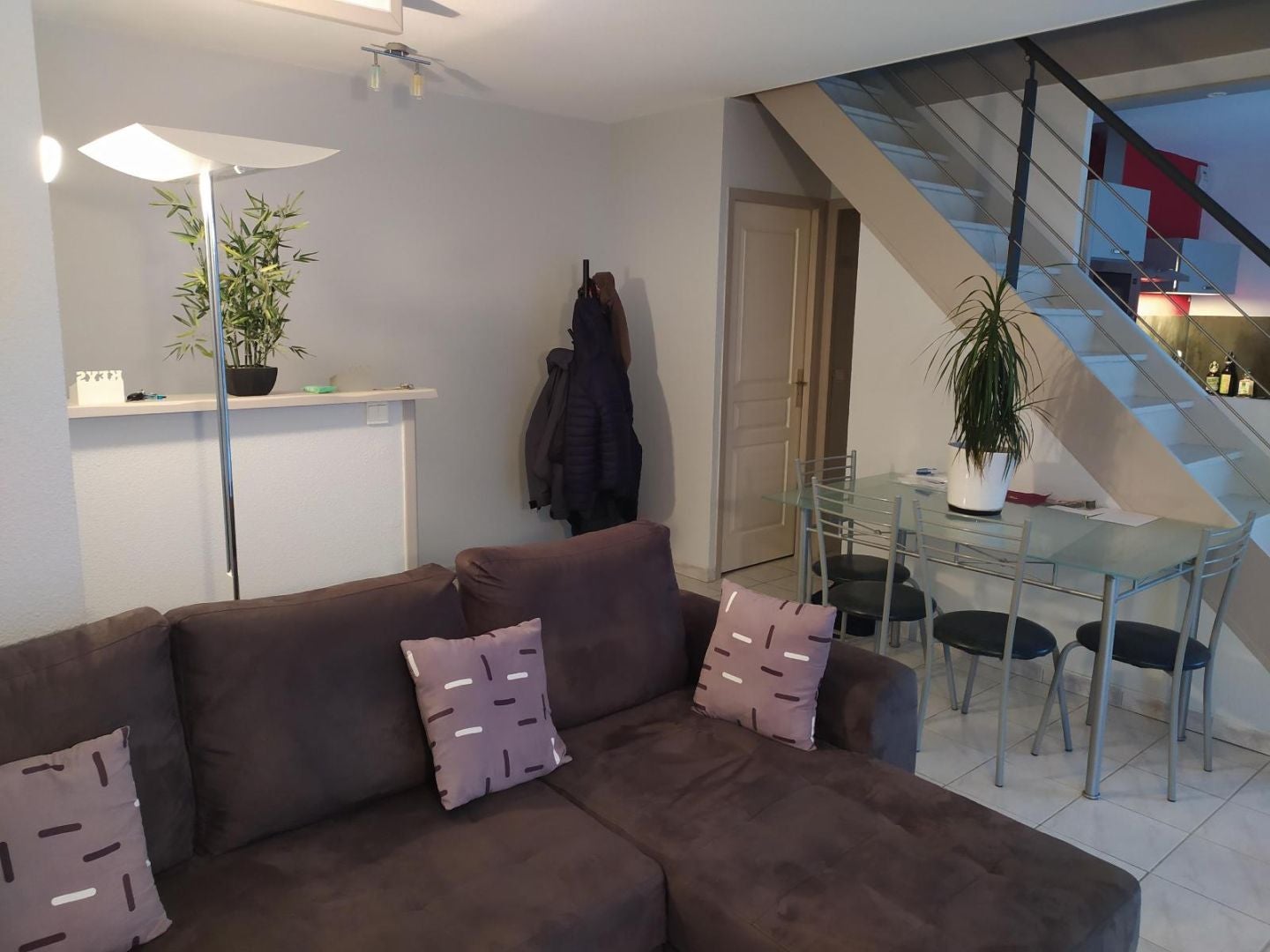 Flat Impasse des Écureuils in Montréal-la-Cluse