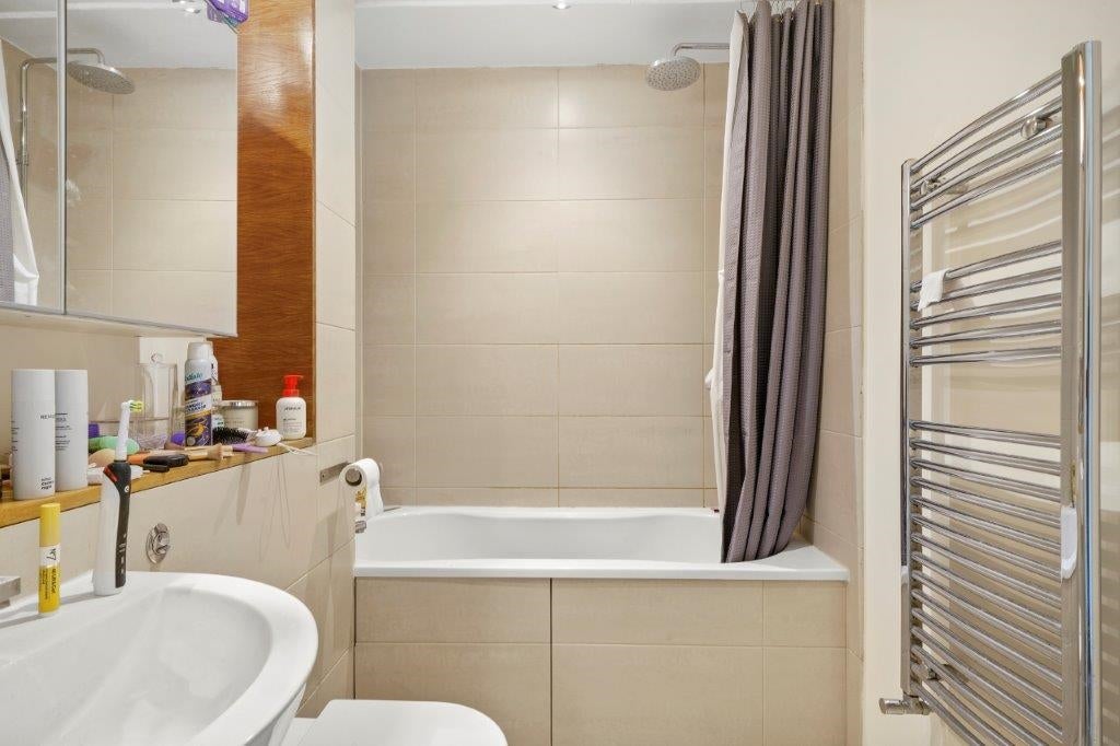 Flat High Holborn in Greater London