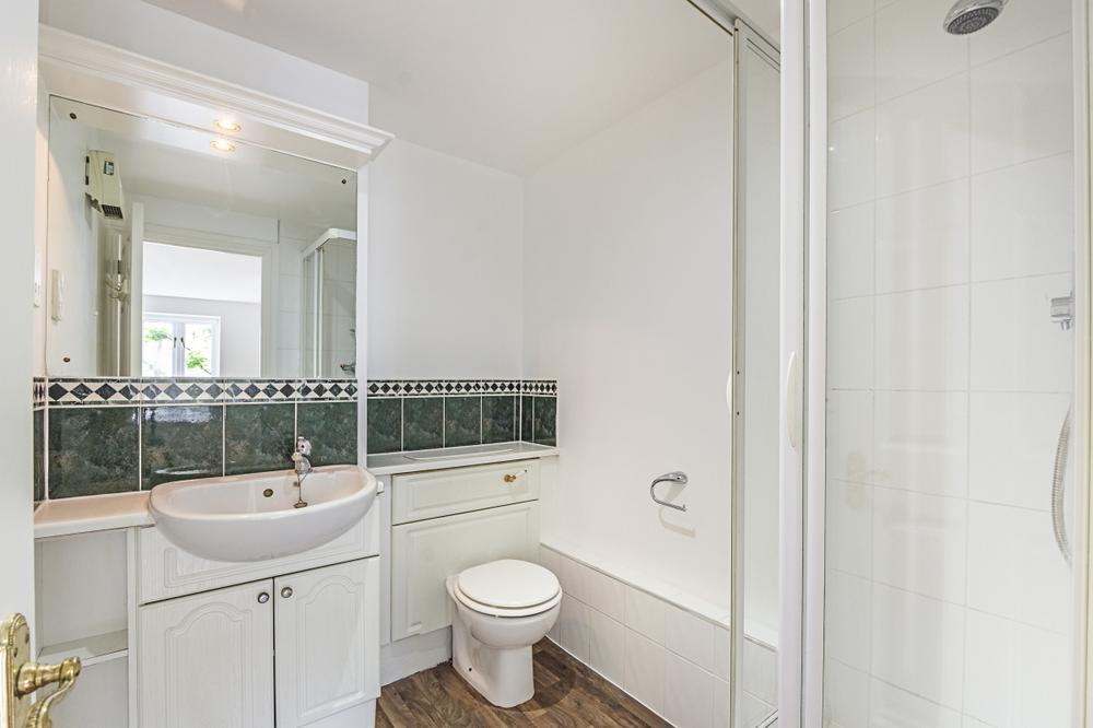 Flat Lisson Grove in City of Westminster