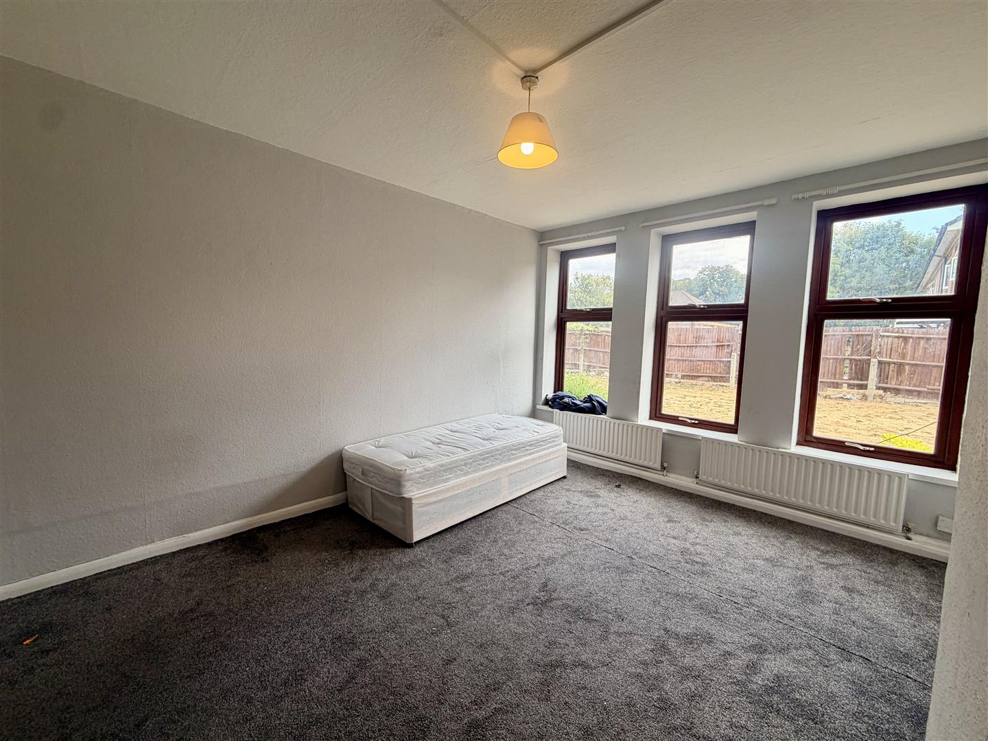 Flat Brighton Road in Greater London