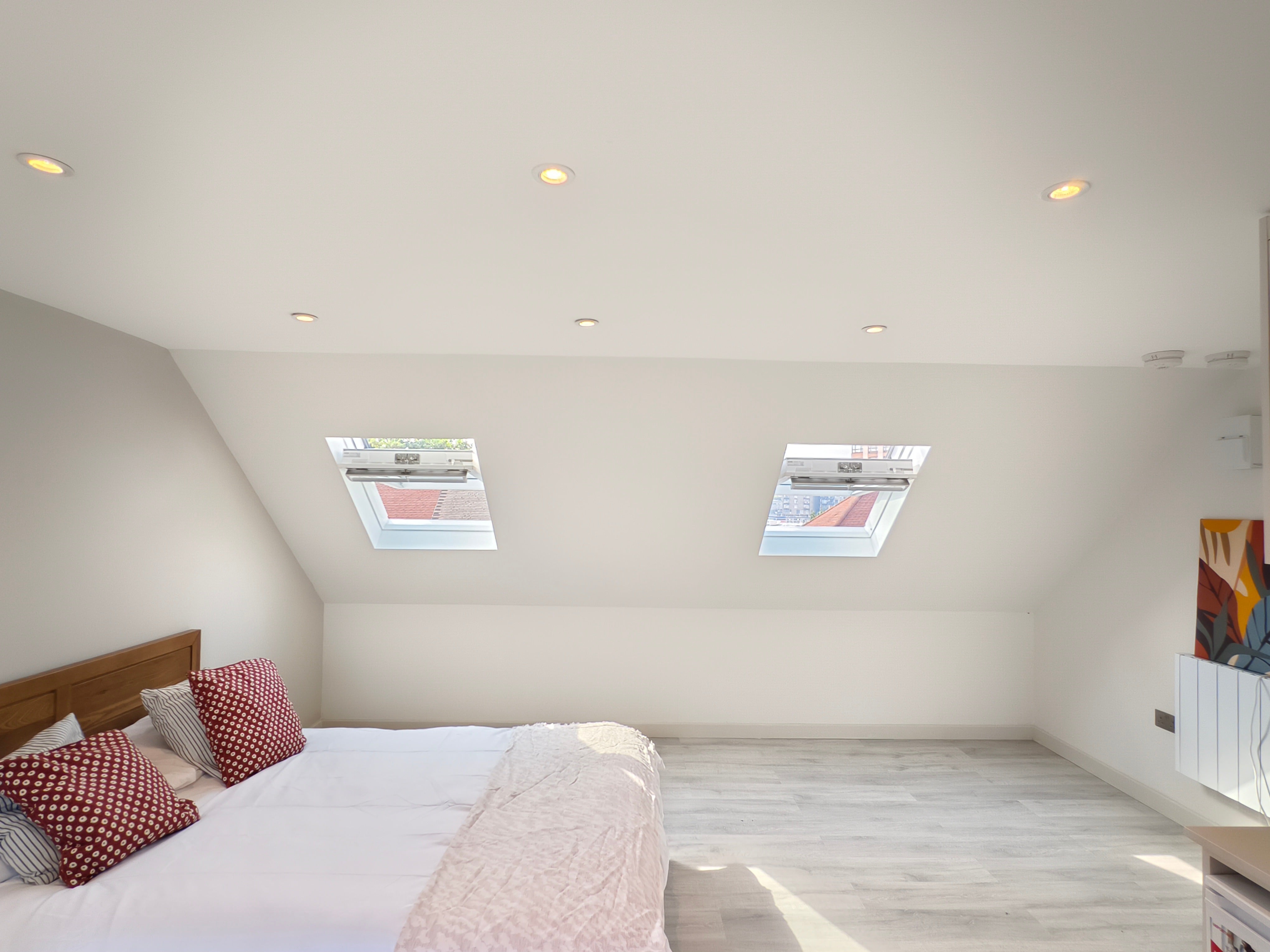 Flat Bisson Road in Greater London
