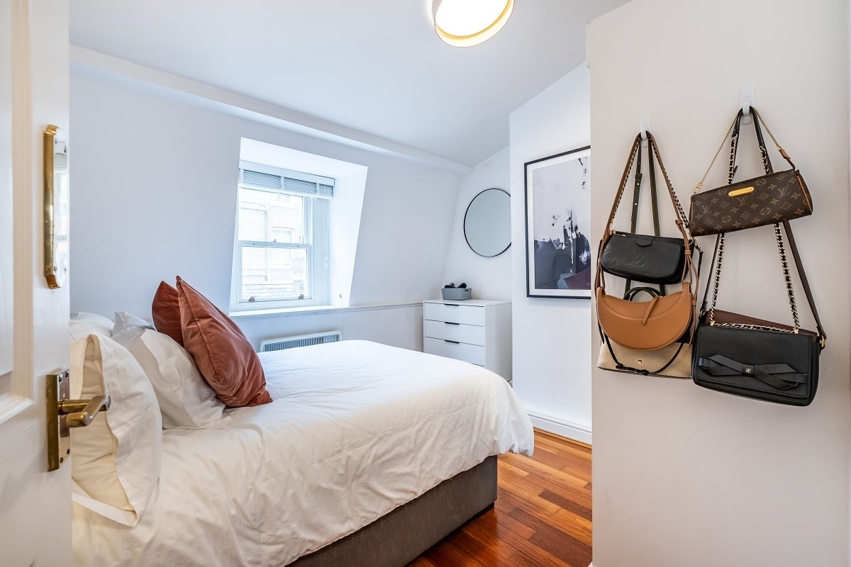 Flat Nottingham Place in City of Westminster