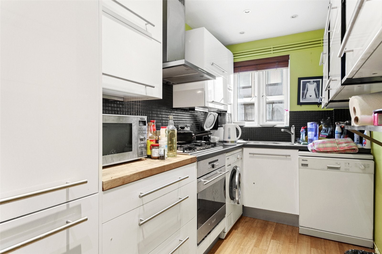 Flat Lorne Close in City of Westminster