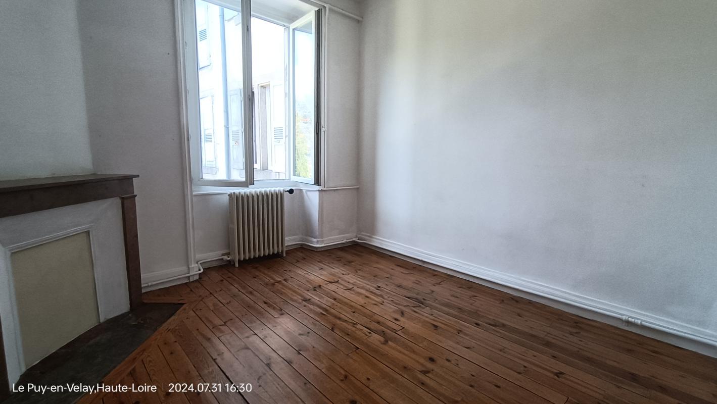 Appartement Impasse de la Vigne du Lac à Polignac
