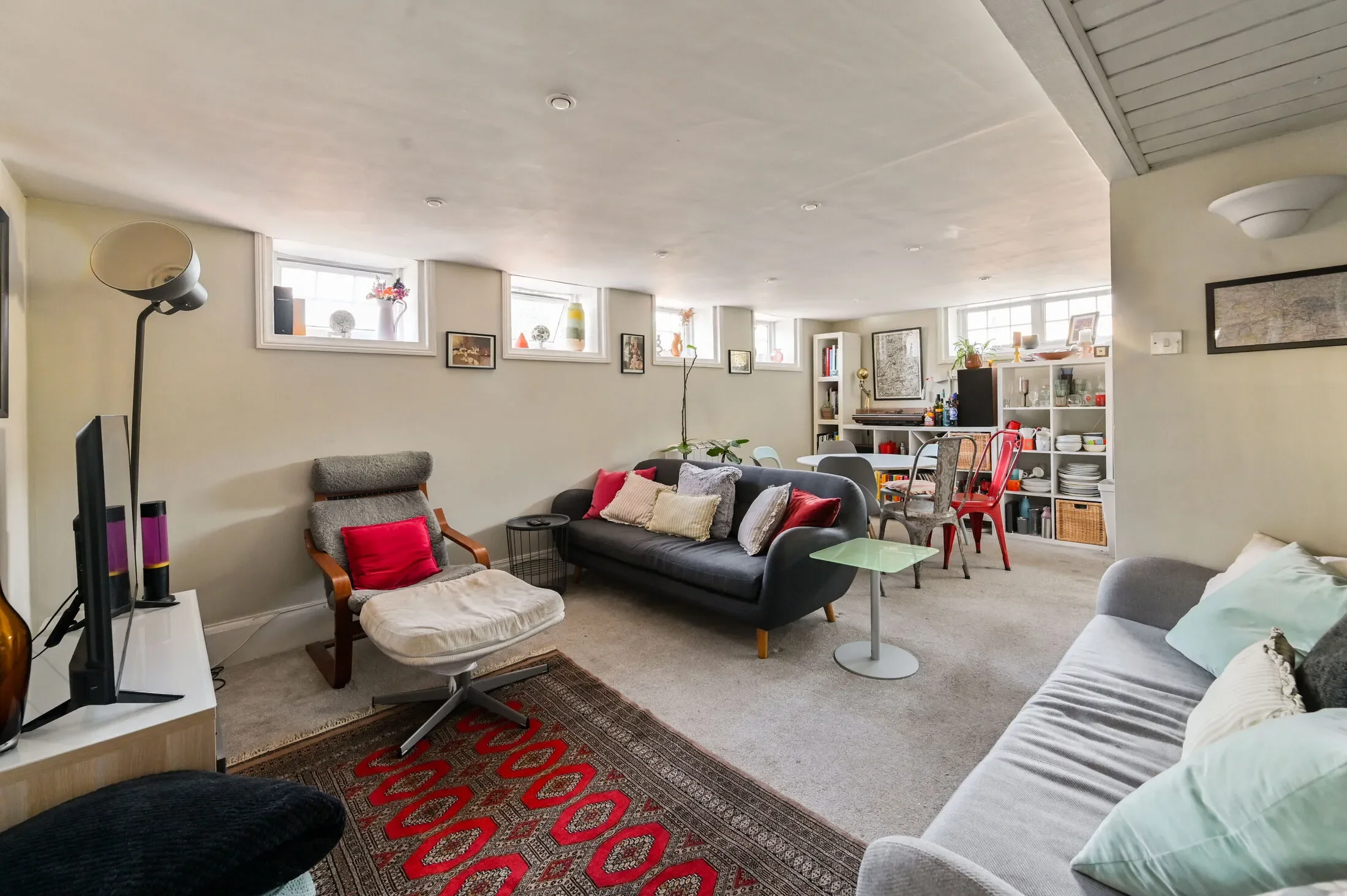 Flat Townsend Street in Greater London