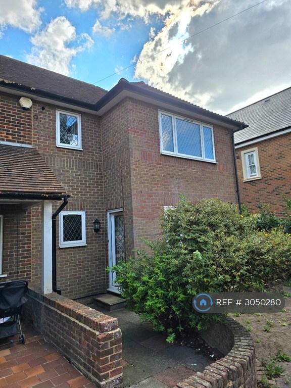 Room Marlow Road in High Wycombe