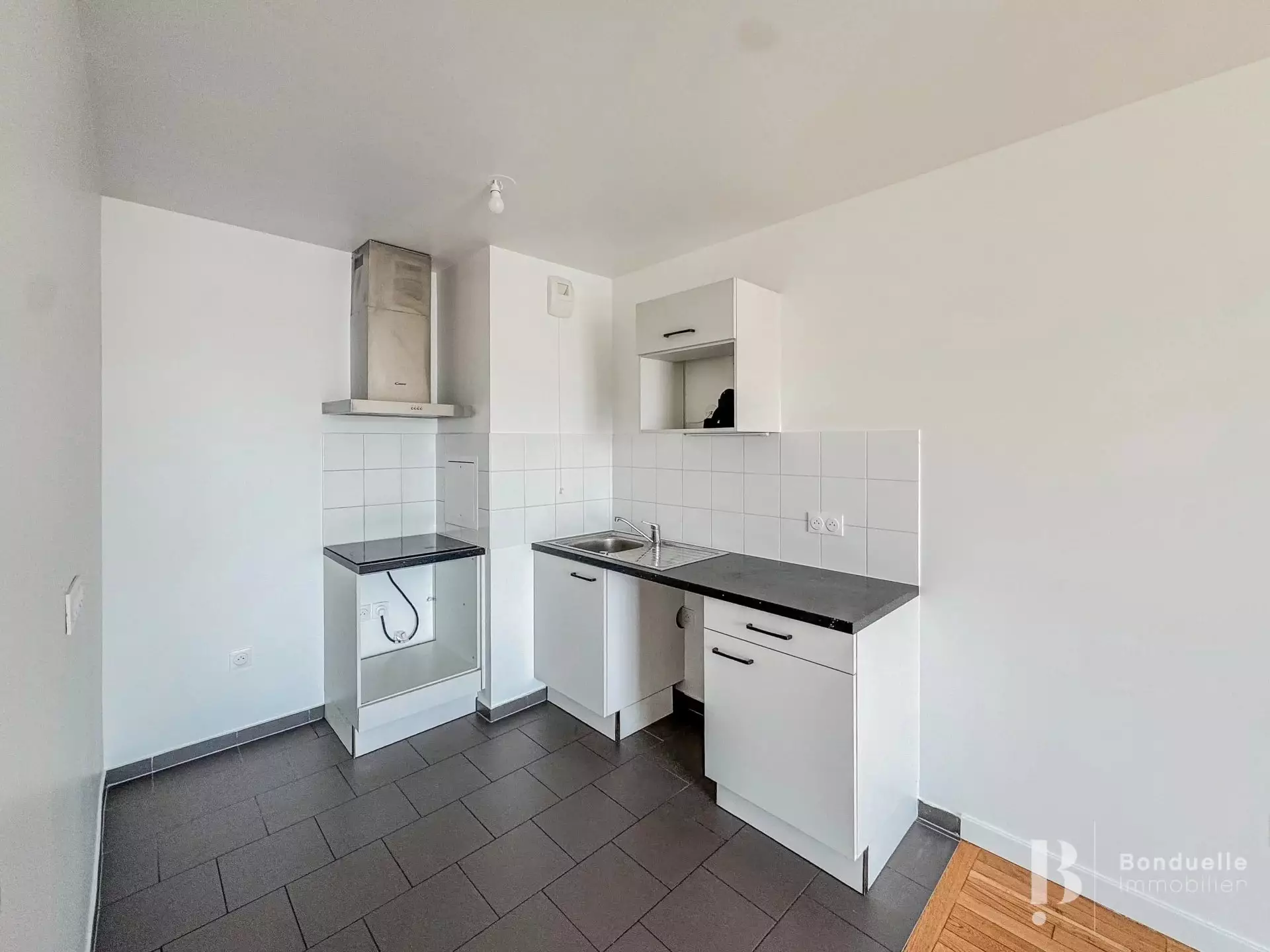 Appartement Allée Rose Dieng-Kuntz à Paris