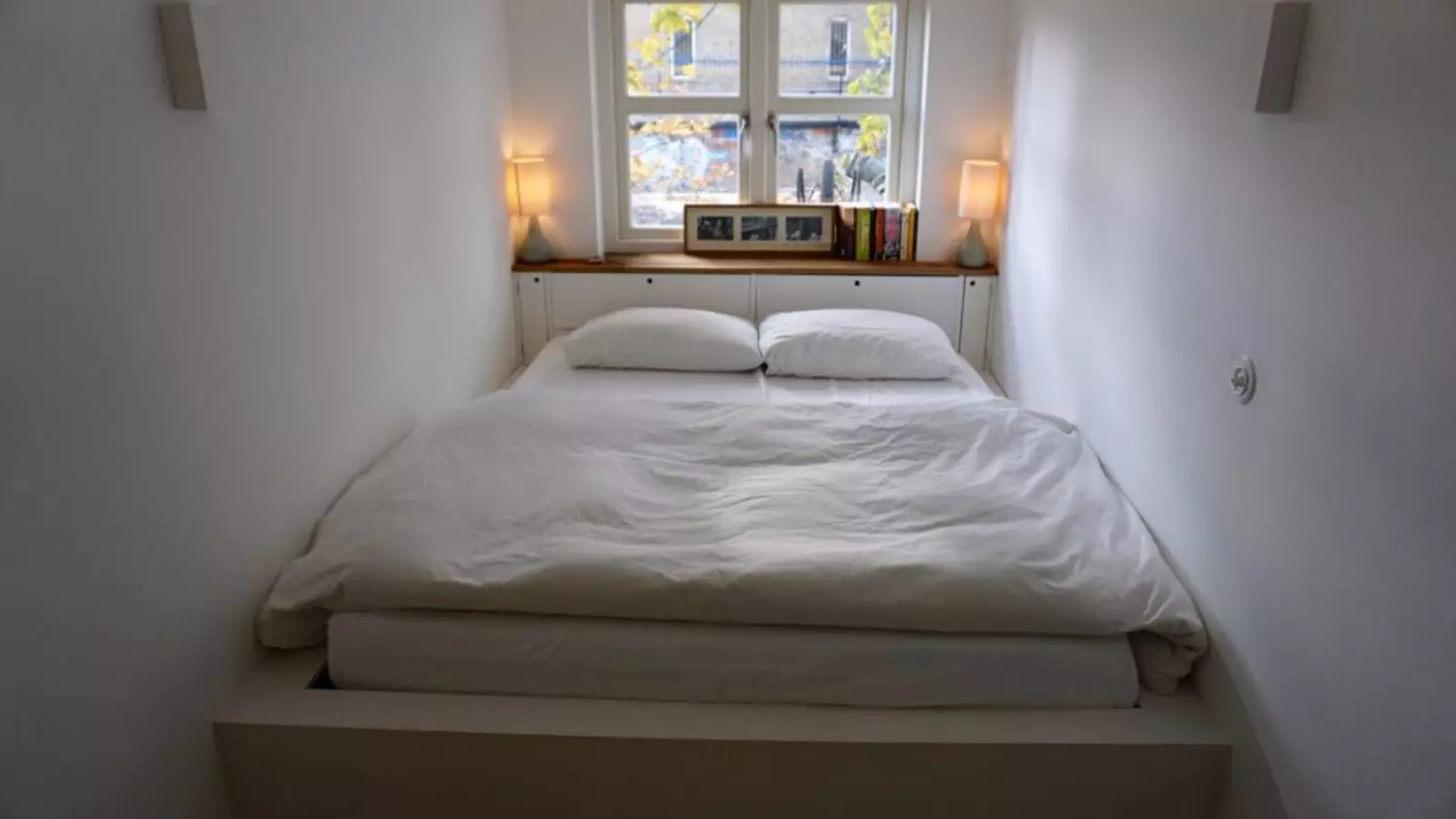 Flat Harrow Road in City of Westminster
