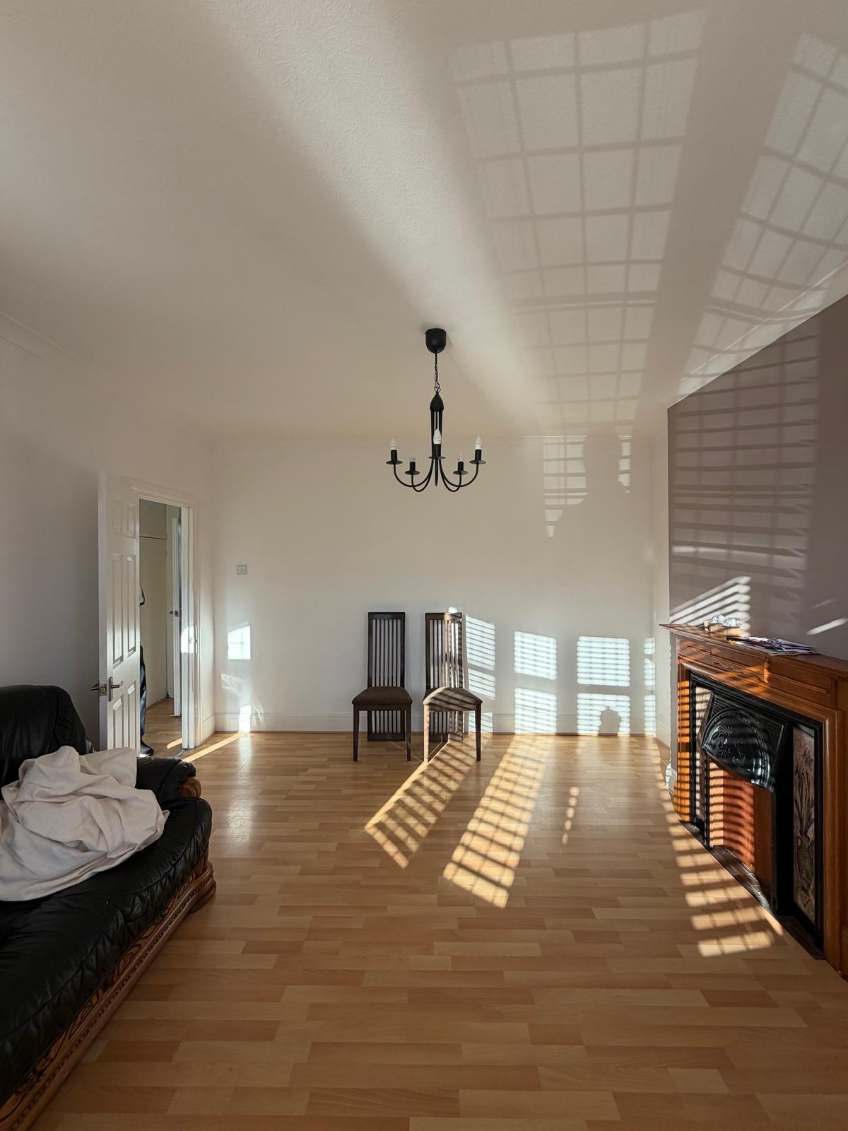 Flat Meadway in Greater London