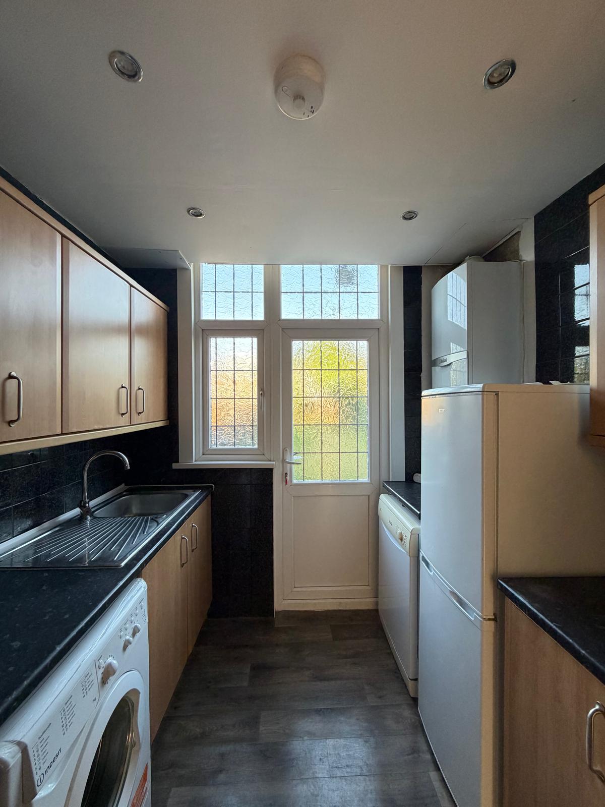 Flat Meadway in Greater London