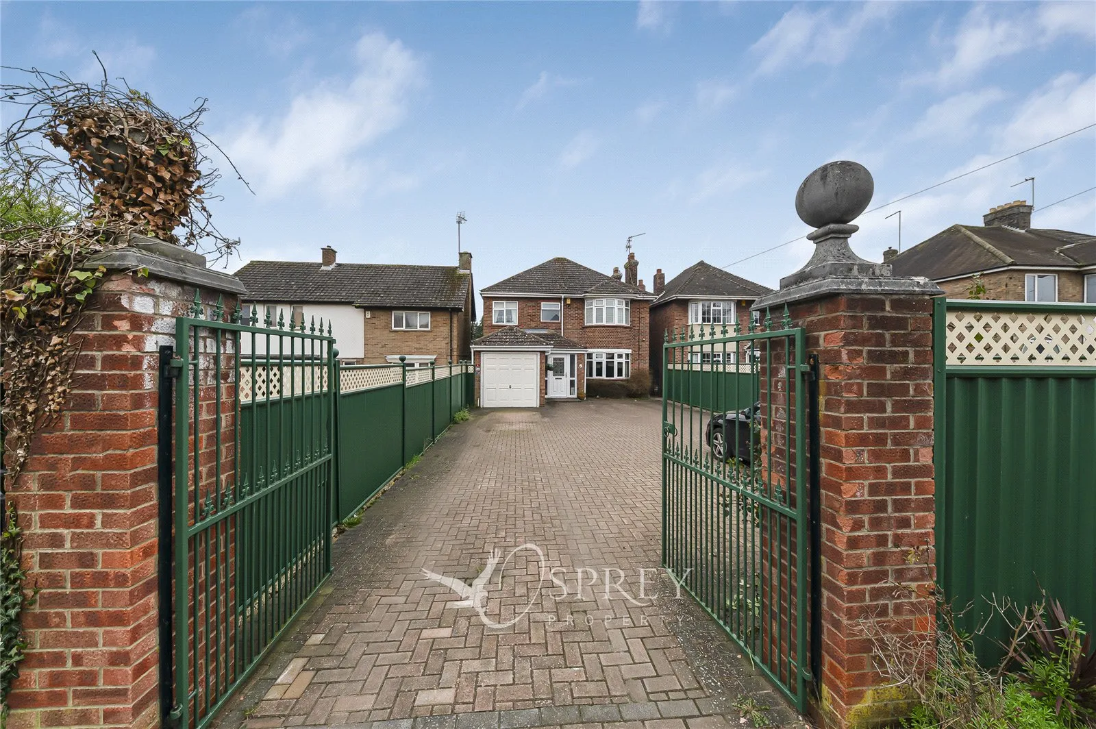 Flat Oundle Road in Peterborough