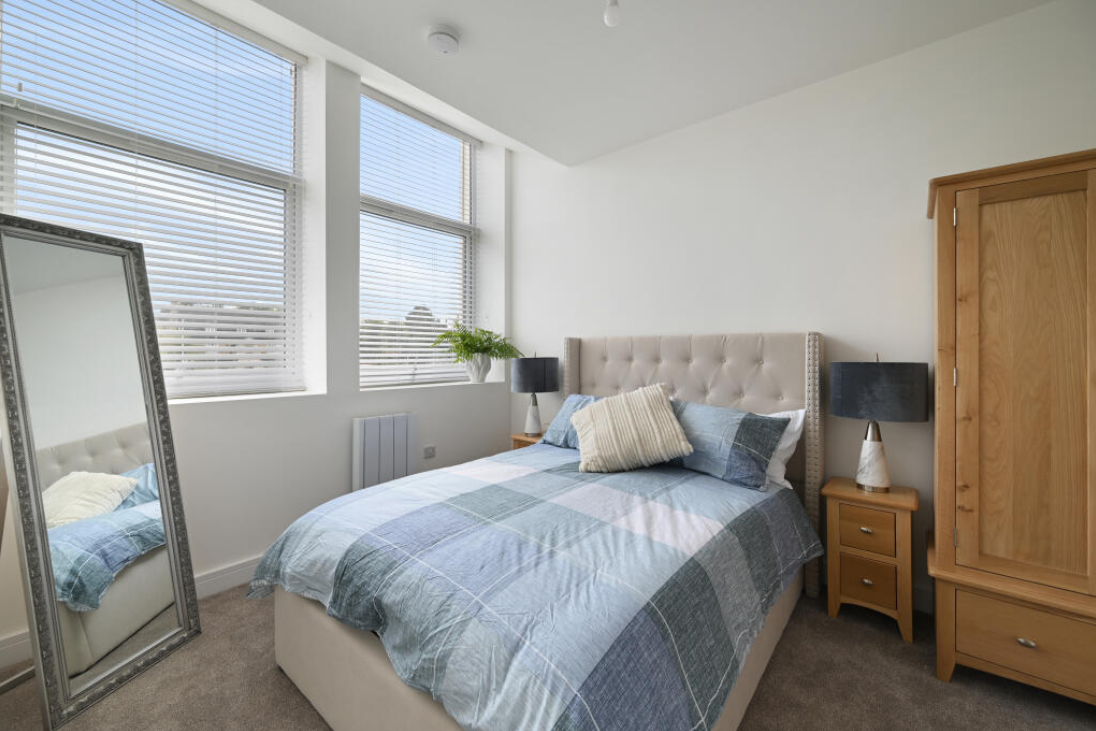Flat Oundle Road in Peterborough