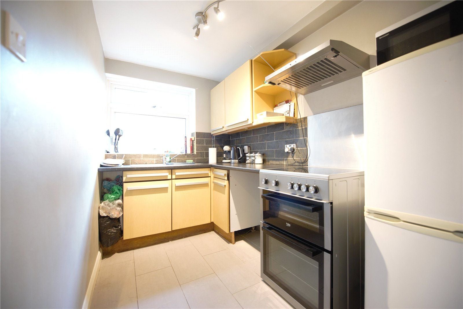 Flat Hartnup Street in Maidstone