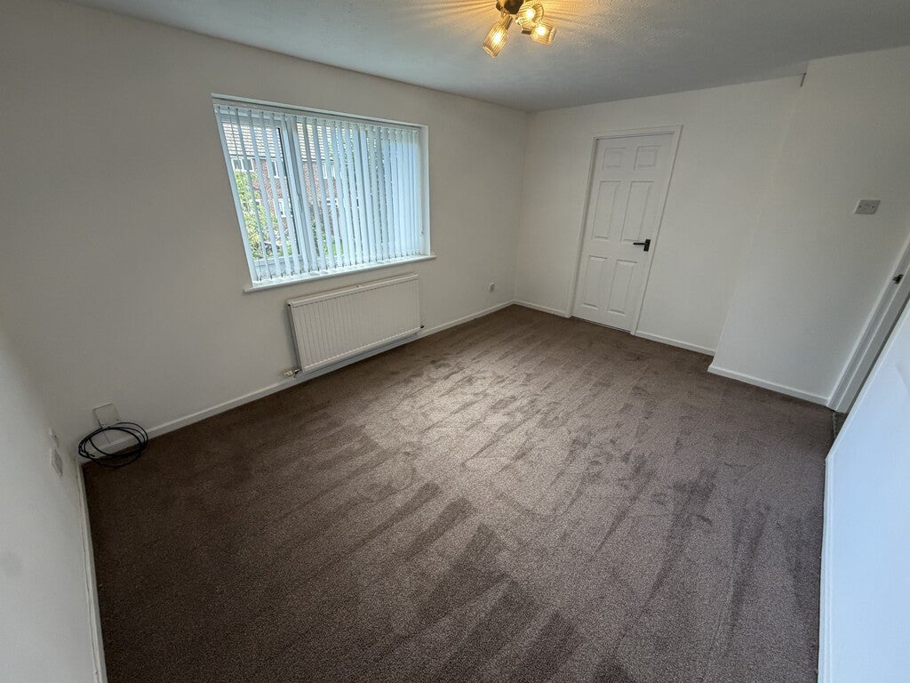 Flat Malcolm Avenue in Salford