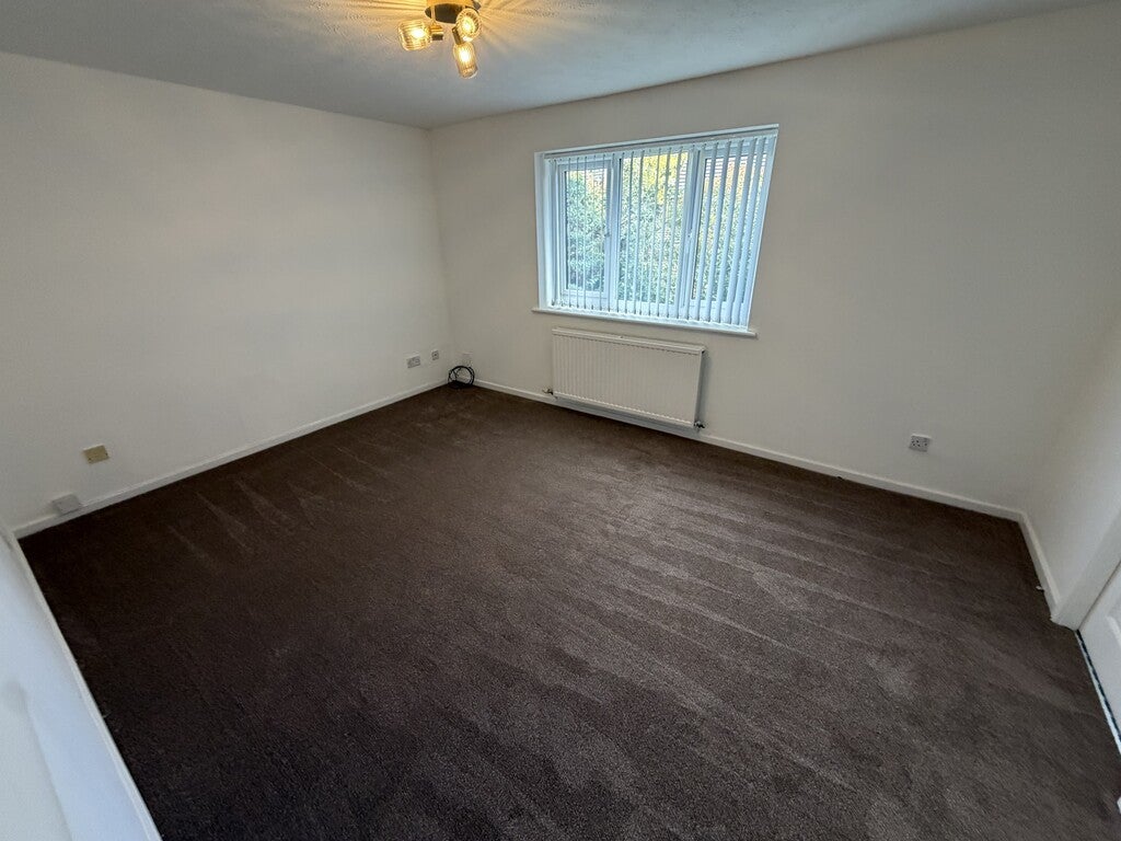 Flat Malcolm Avenue in Salford