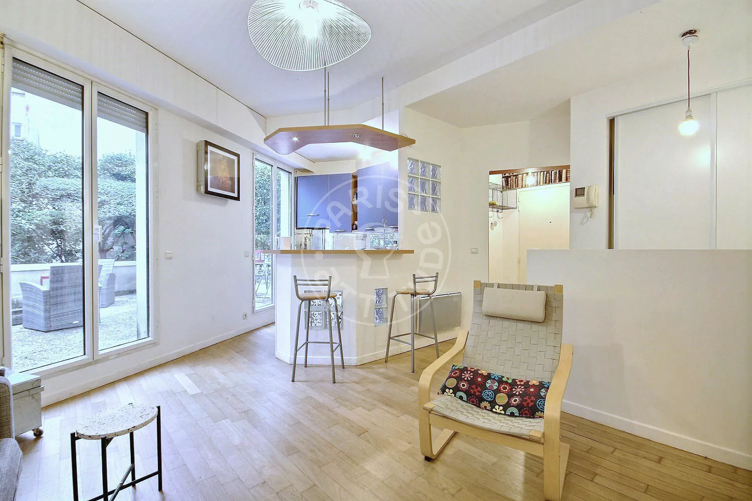 Flat Rue Houdon in Paris