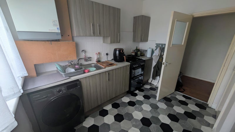 Flat Calvay Road in Glasgow