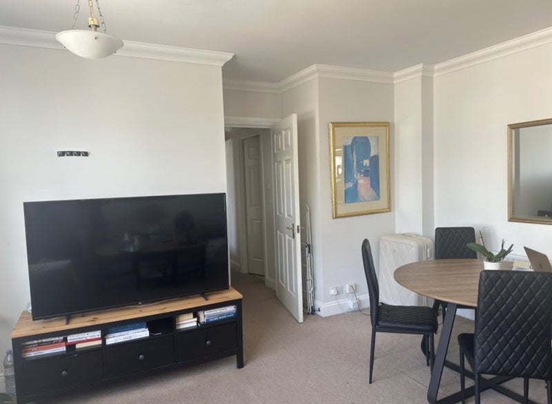 Room Kennington Lane in Greater London
