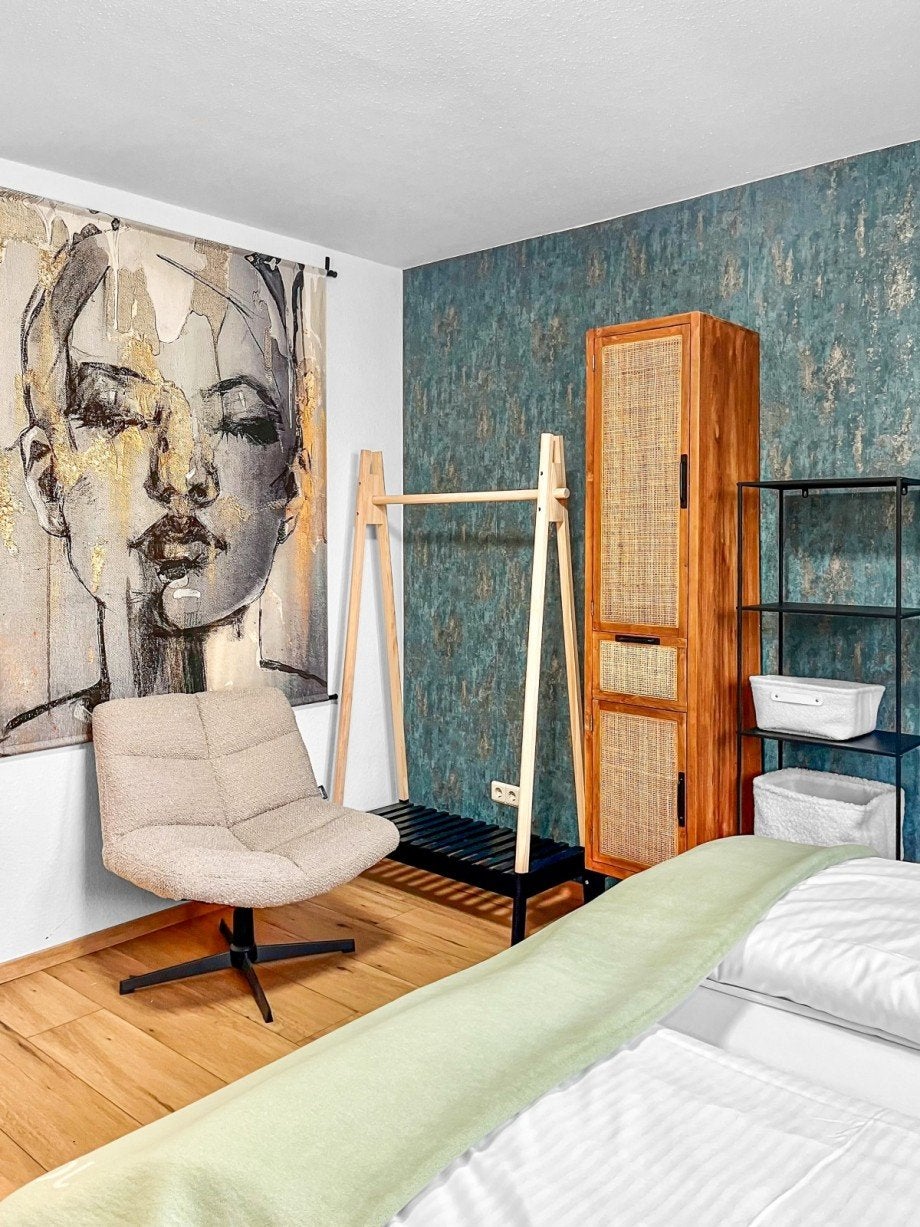 Wohnung Niederkasseler Kirchweg in Düsseldorf