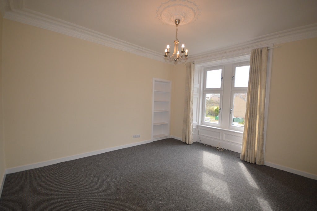 Flat Milnbank Road in Dundee