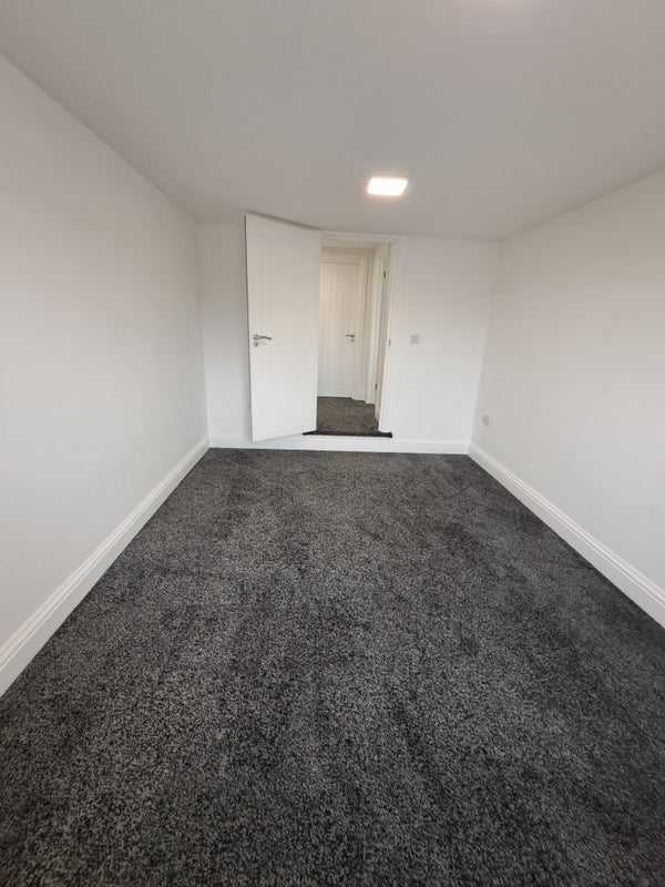 Room Northcote Road in Greater London
