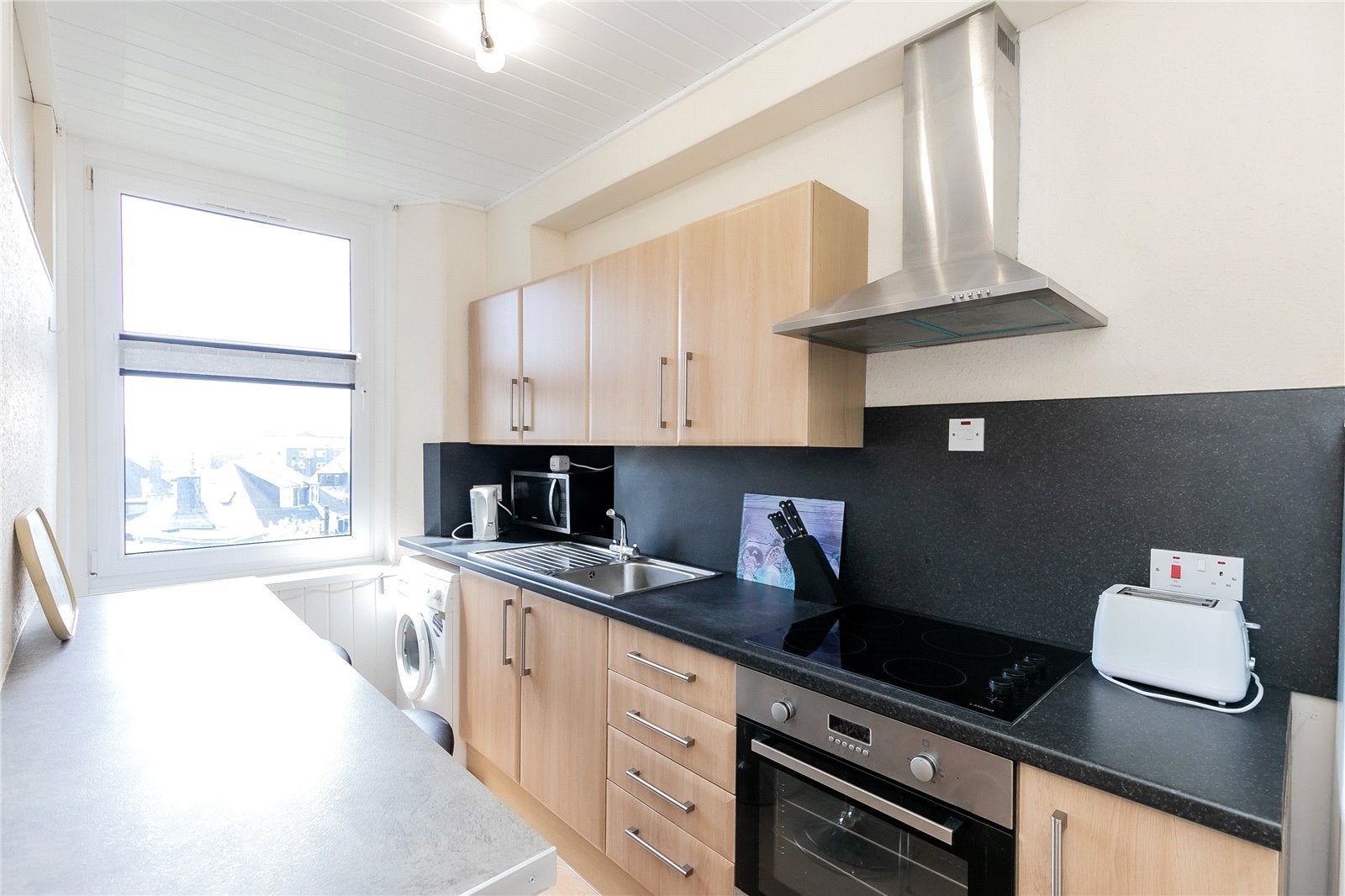Flat Fonthill Road in Aberdeen City