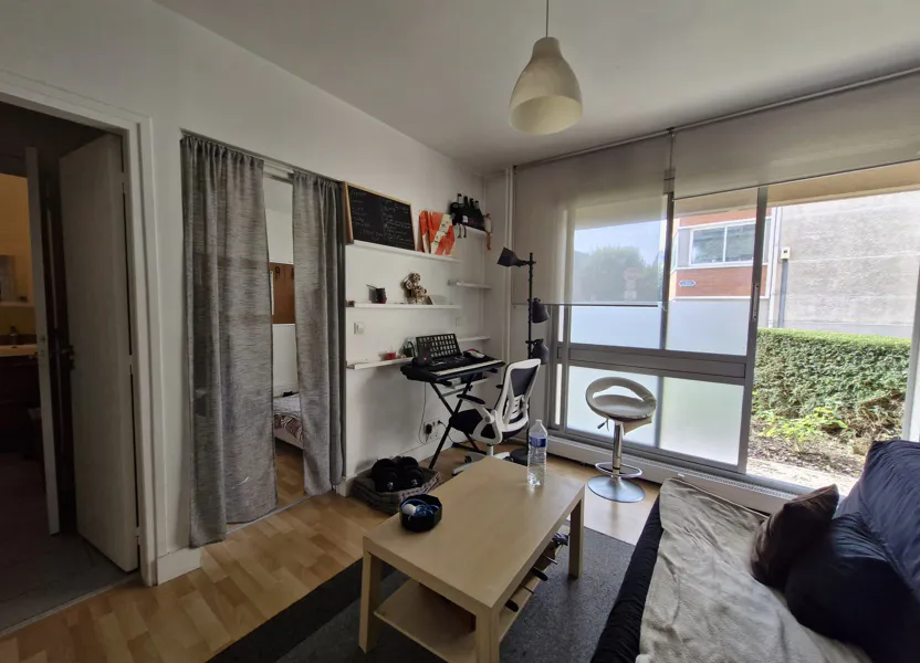 Flat Rue de Mâcon in Reims