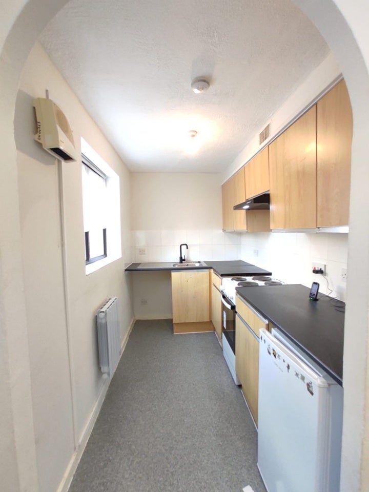 Flat Swaythling Close in Greater London