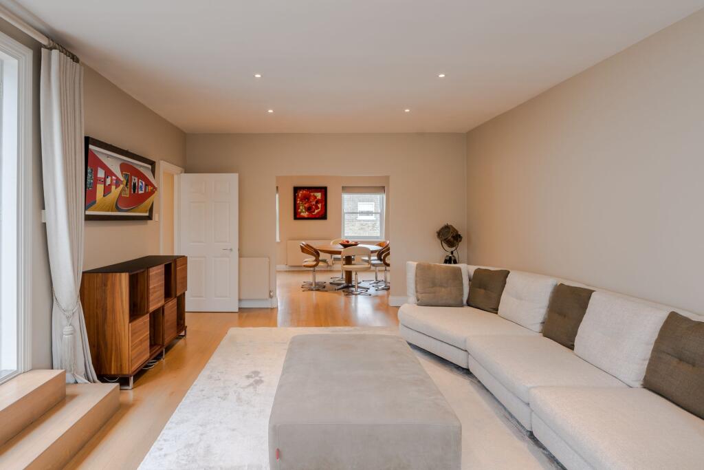 Flat Devonshire Place in London