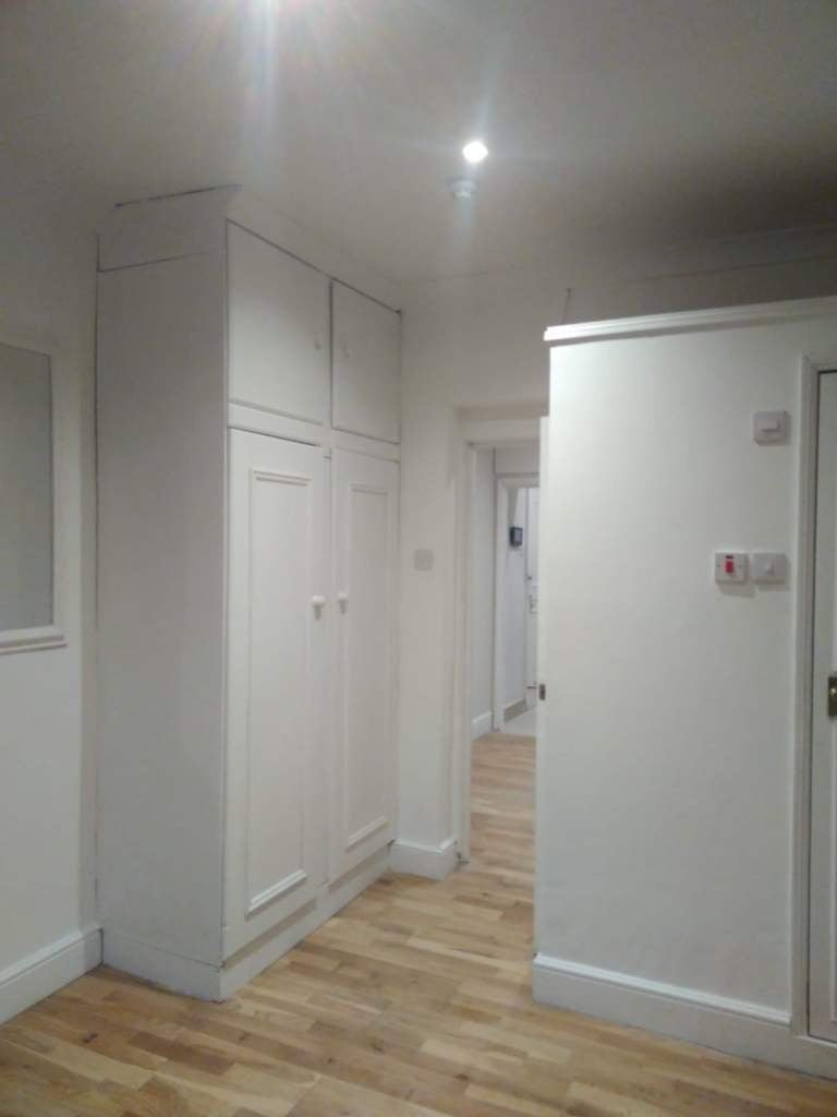 Flat West Barnes Lane in Greater London