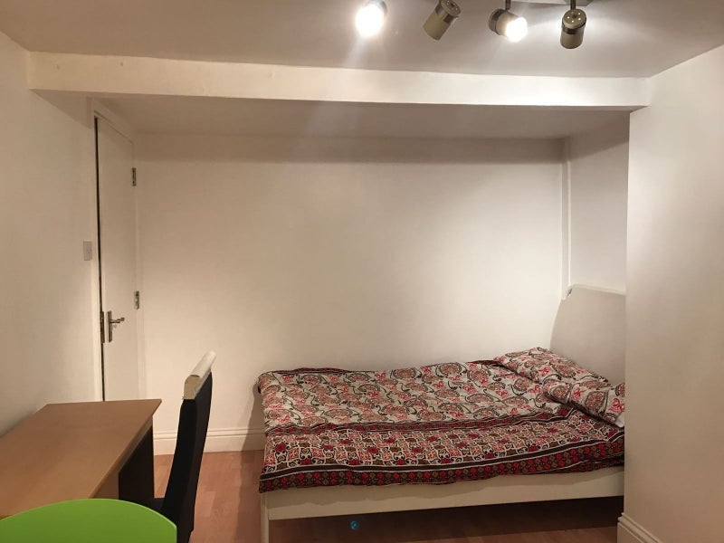 Room Gray's Inn Road in Greater London